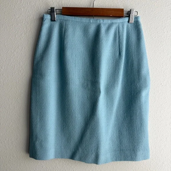 Neiman Marcus Wool Blend Light Blue Tweed Skirt Suit Luxury Blazer 8 Skirt 10 - Picture 5 of 16